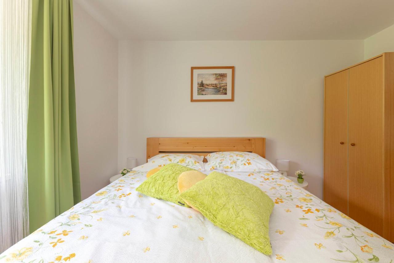 Hisa V Zelenem Appartement Bled Buitenkant foto