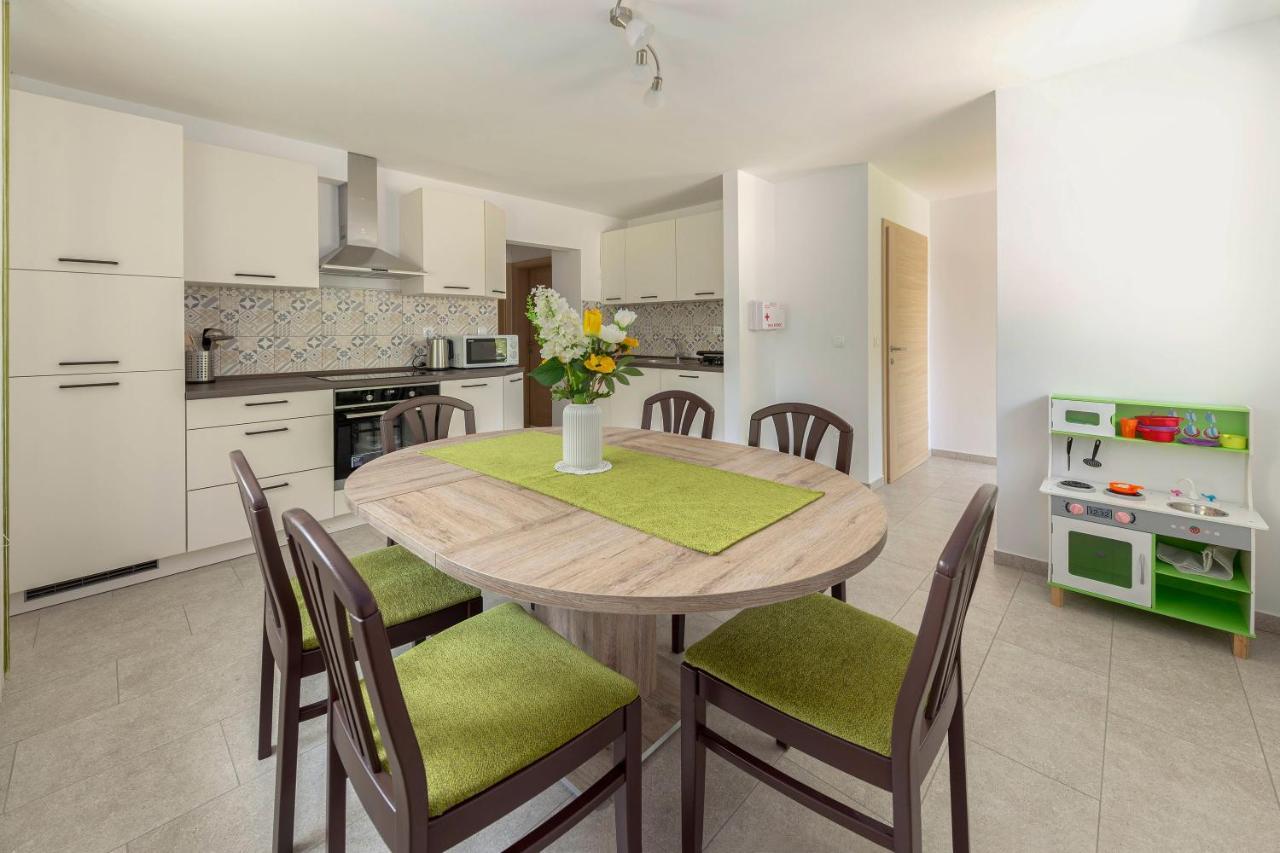 Hisa V Zelenem Appartement Bled Buitenkant foto